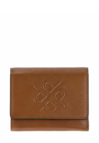 Portefeuille en cuir marron avec une finition texturée et des bords cousus. Présente un motif décoratif embossé à l'avant. Forme compacte et rectangulaire.