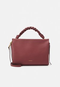 Coccinelle BOHEME GRANA DOUBLE - Geantă de mână - bordeaux