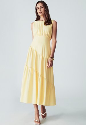 WILLA LOST - Maxikleid - pastel yellow