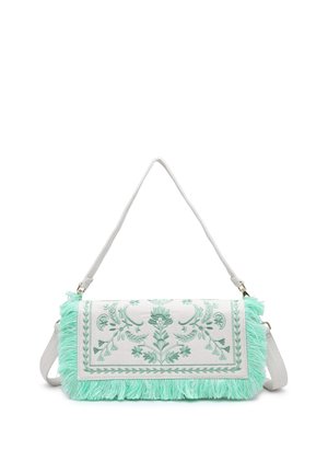Sac à main rectangulaire blanc avec broderie florale vert menthe et bordure à franges, avec des bretelles blanches réglables.