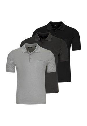Drei kurzärmelige Herren-Poloshirts in hellgrau, dunkelgrau und schwarz, jeweils mit Kragen, Knöpfen und Brusttasche.