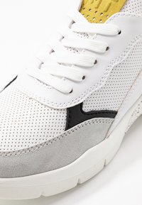 Marco Tozzi LACE UP - Sneaker low - white/lime
