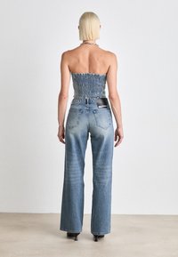 Karl Lagerfeld Jeans Traperice opuštenog kroja - green cast blue