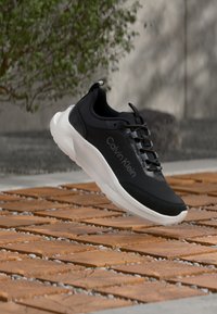 Δεν επιλέχθηκε, black