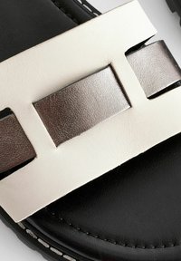 Next FOREVER COMFORT - Plateausandaler - black