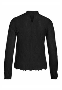 Blouse noire en dentelle à manches longues avec col montant, ourlet festonné et fermeture au dos du cou avec un bouton et une ouverture en forme de trou de serrure.