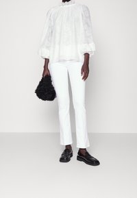Hofmann Copenhagen Camicetta - white