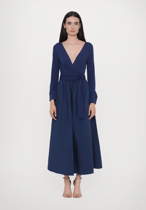 BALLERINA WRAP DRESS - Freizeitkleid