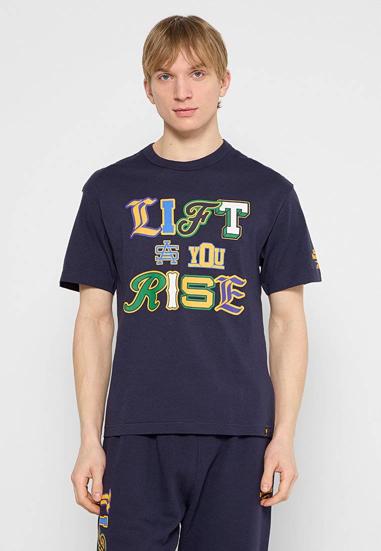 Reebok Classic T-shirt print blauw Reebok Classic T-shirt print blauw