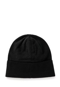 Černá pletená čepice vyrobená z měkkého, texturovaného materiálu. Má žebrovaný lem a zaoblenou špičku, vhodná pro teplo a pohodlí.