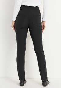 Cellbes of Sweden Slim fit -farkut - black