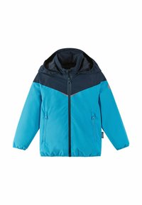 Giacca blu con cappuccio e spalle di un blu scuro. Presenta una cerniera frontale a lunghezza completa, polsini elasticizzati e tasche laterali.