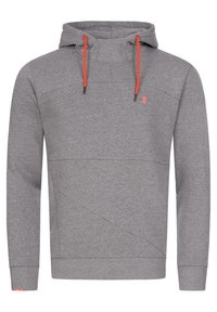 Grijze hoodie met oranje trekkoorden, met een gestructureerd ontwerp en diagonale stikdetails. Gemaakt van zachte, comfortabele stof.