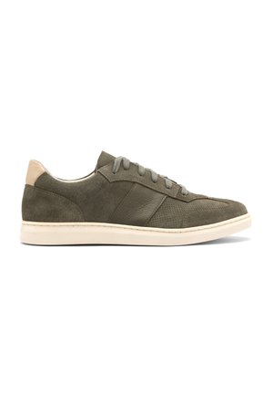 Sneakers - olive
