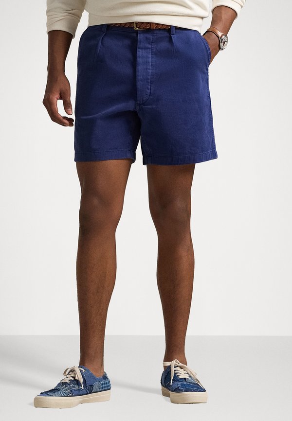 CLASSIC FIT PLEATED TWILL SHORT - Shorts - freshwater