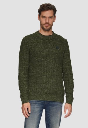 Grüner Strickpullover mit einem strukturierten Muster, rundem Ausschnitt und langen Ärmeln. Hat ein kleines schwarzes Logo auf der Vorderseite.