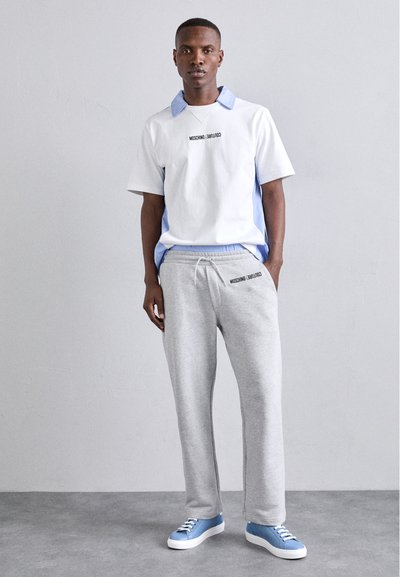 MOSCHINO Trainers - azzurro/bianco