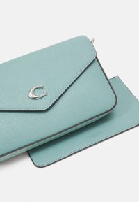 COACH CROSSGRAIN CROSSBODY SET - Mala a tiracolo - aquamarine