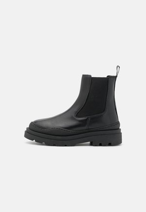 BIAGLADIS LOW CHELSEA  - Platform ankle boots - black