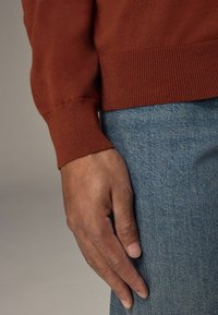 Next REGULAR FIT - Hosszú ujjú felső - orange terracotta