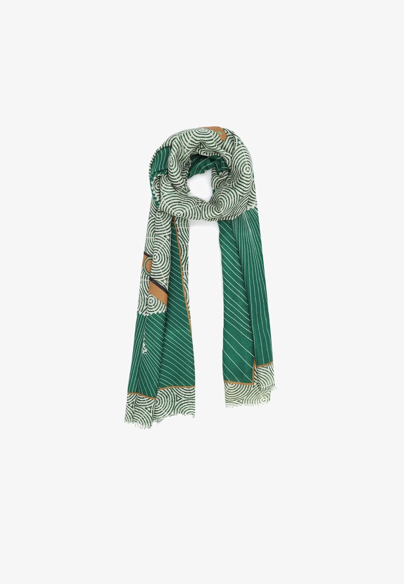Sciarpa verde con motivi bianchi e marroni a spirale, caratterizzata da strisce orizzontali e diagonali. Realizzata in tessuto morbido con bordi sfilacciati.