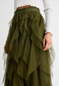 ONLY ONLSKY SKIRT - Jupe trapèze - winter moss