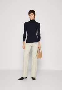DAY Birger et Mikkelsen SIERRA DAILY - Strikkegenser - navy