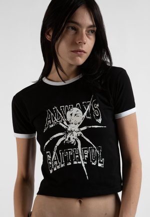 AUTHENTIC RINGER TEE - Majica kratkih rukava s printom - black