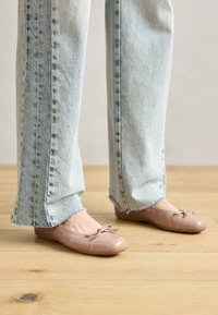 Selezionato, caramel