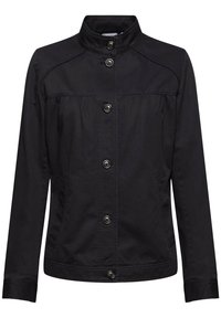 Czarna bawełniana kurtka z wysokim kołnierzem, zapinana z przodu na guziki, z dwoma bocznymi kieszeniami i marszczeniami na przodzie.