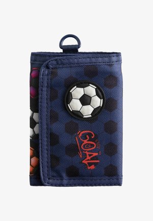 Gefaltete blaue Stoffbrieftasche mit schwarzem Hexagonmuster, einem Fußball-Emblem und dem Wort "Goal" in roter Schrift.