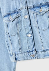 Thumbnail Image 7