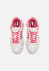 Tommy Jeans THE BROOKLYN - Sneakers low - preppy pink