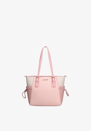 Borsa tote rosa e bianca con doppi manici, tasche laterali con lacci e una texture a motivo sottile.