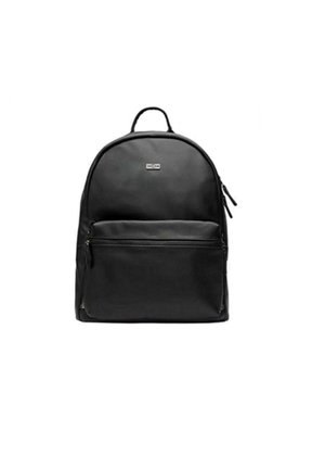 Zaino nero con design arrotondato, realizzato in materiale liscio. Presenta una tasca frontale con zip e due compartimenti laterali con zip. Accento con logo semplice.