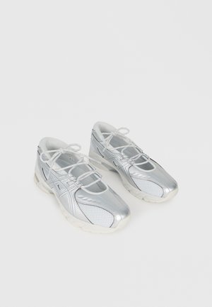ASICS SportStyle, GEL-DS TRAINER SP - Маратонки - glacier grey/pure silver-coloured