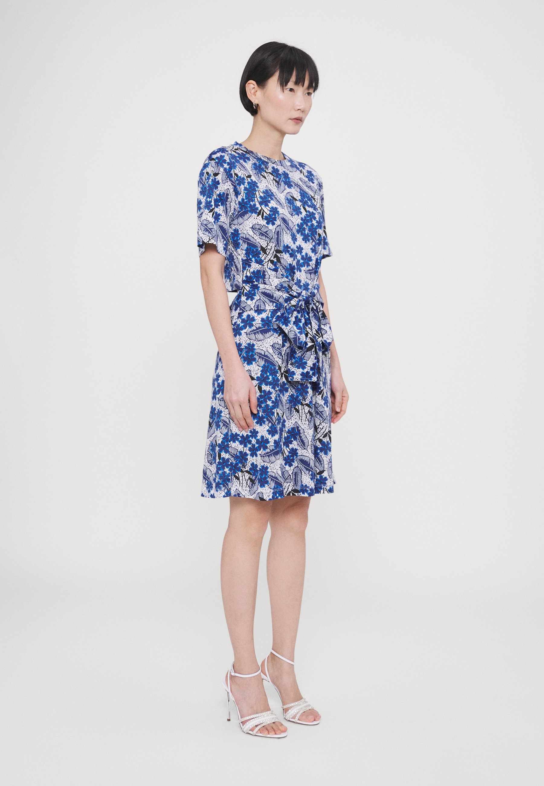 【WEEKEND MAX MARA】コットン ワンピース/ TONIO WEEKEND MAX MARA】コットン ワンピース/ TONIO (Weekend Max