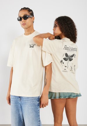 YOURTURN UNISEX - Print T-shirt - oatmeal