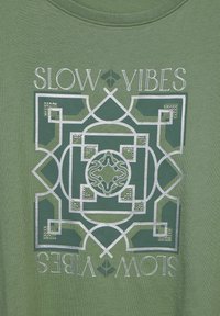 Street One Camiseta estampada - grün