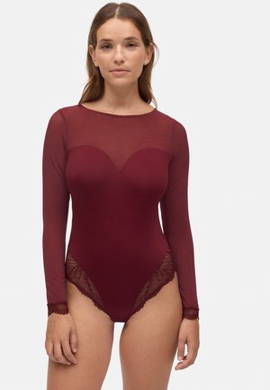 Body - red
