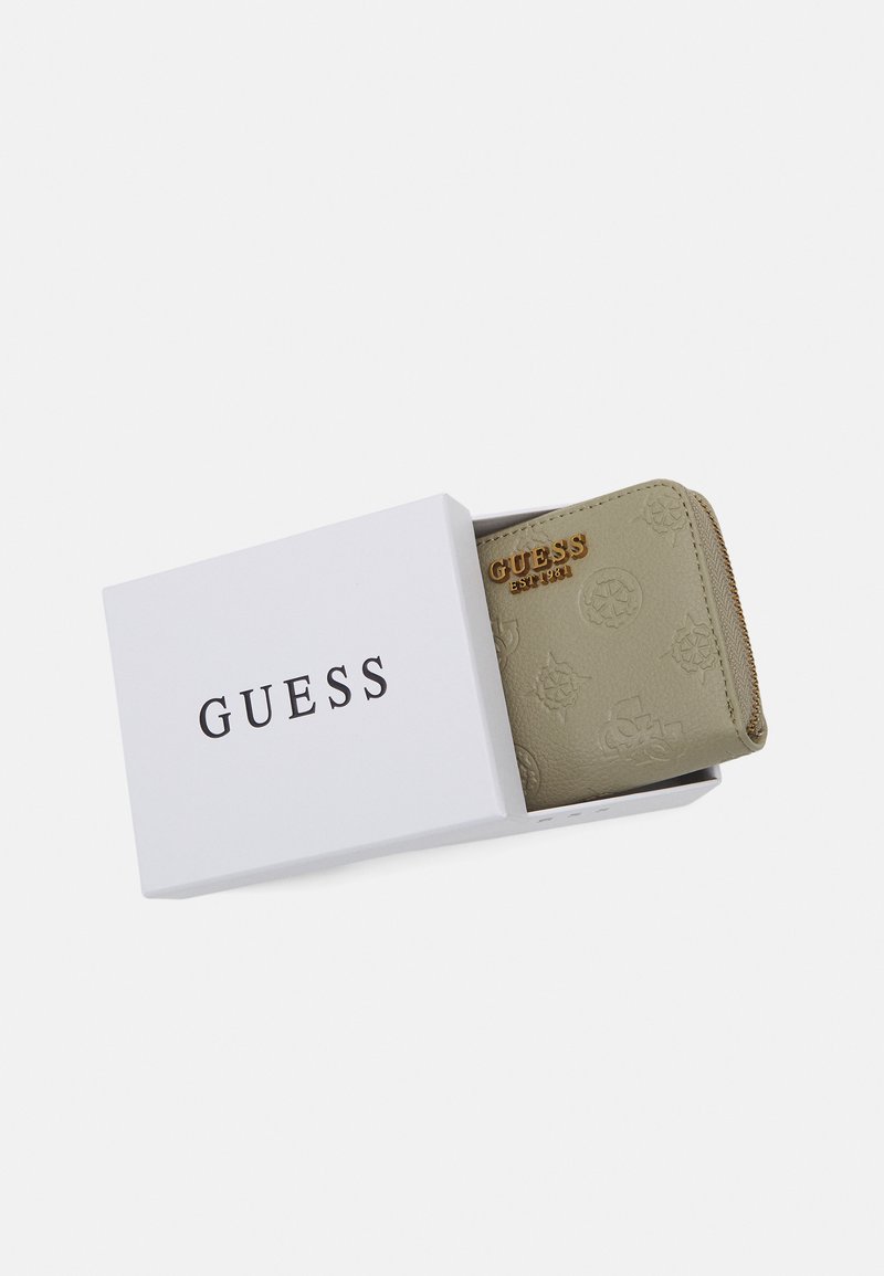 Damen Geldbörsen | Guess HELAINA SMALL ZIP AROUND Geldbörse sage/grün - CH61680 Damen Geldbörsen | Guess HELAINA SMALL ZIP AROUND Geldbörse sage/grün - CH61680