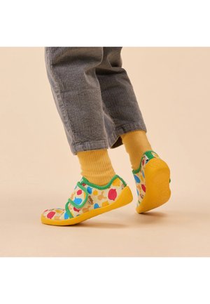 MOVY - Slippers - hellgelb