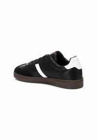 Refresh Zapatillas - black