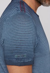 Thumbnail Image 5