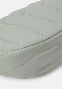 Even&Odd Bolso de mano - green