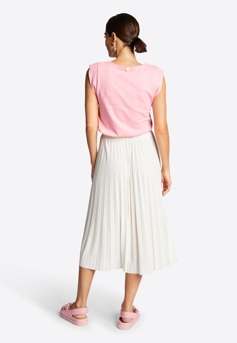 Damen T-Shirts | Rich & Royal NACHHALTIGES MIT FLÜGELÄRMELN T-Shirt basic strawberry/rosa - LI24936 Damen T-Shirts | Rich & Royal NACHHALTIGES MIT FLÜGELÄRMELN T-Shirt basic strawberry/rosa - LI24936