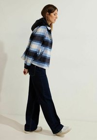 Cecil KARO - Summer jacket - blau