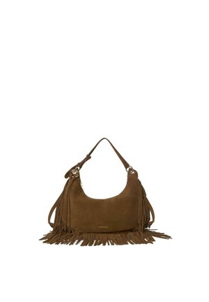 Bolso de ante marrón con asa superior y detalles de flecos largos a lo largo de los lados y la parte inferior sobre fondo blanco.