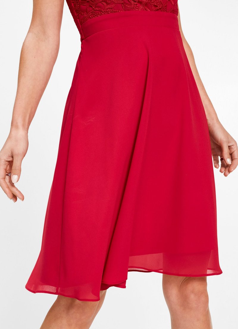 Bonprix Cocktailkleid Festliches Kleid Rot Zalando Ch 