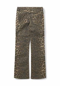 Leopardmönstrade utsvängda jeans i nyanser av beige och mörkbrun, tillverkade av denim, med bakfickor och midjehöjd som är medelhög.
